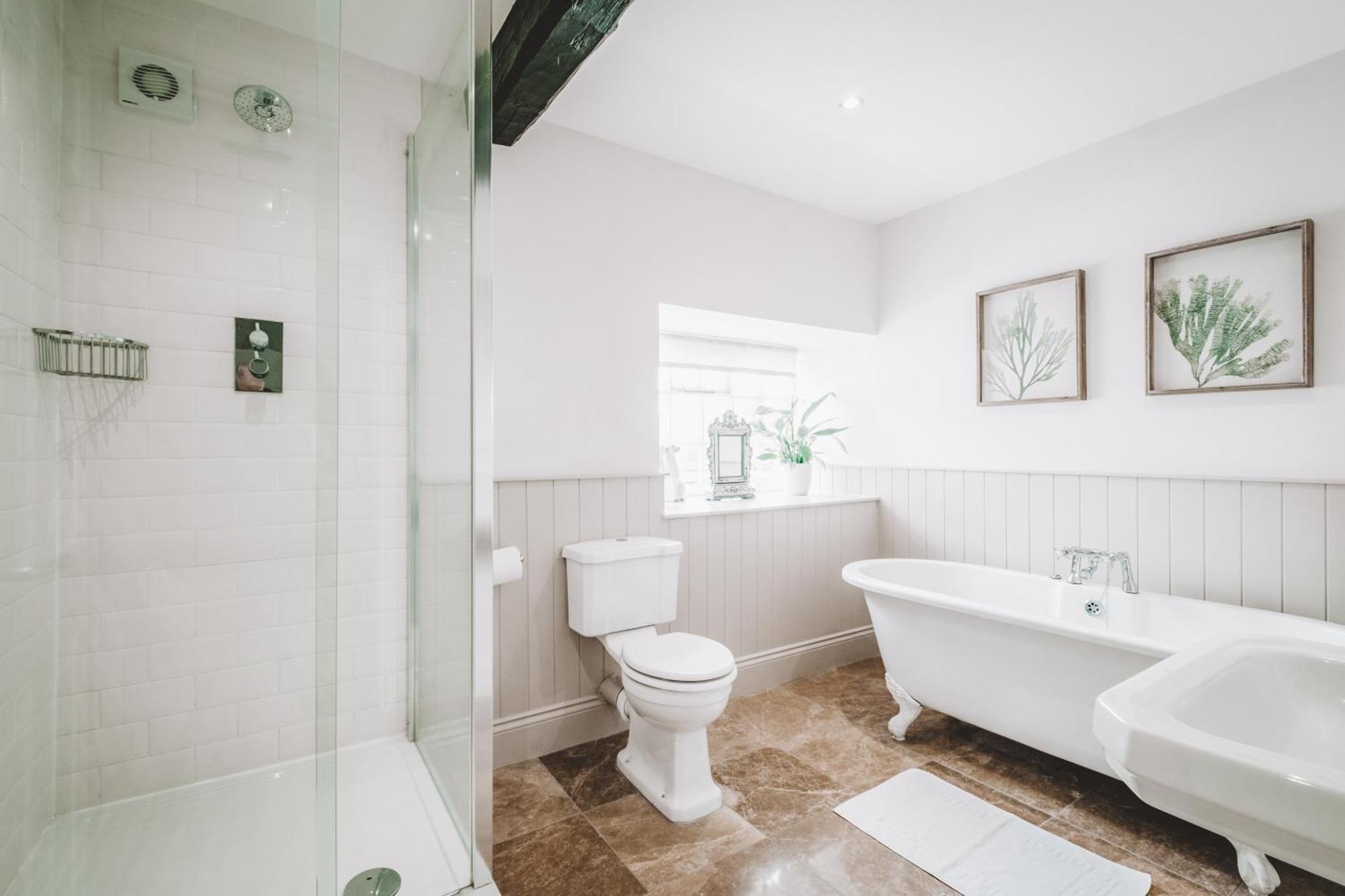 The Hare & Hounds Inn Bowland Bridge Eksteriør bilde